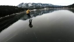 Смотреть Хоккей на замёрзшем озере